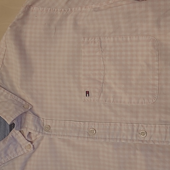 LIKE NEW Tommy Hilfiger Gingham Pink and White Button Down Shirt - Picture 3 of 11